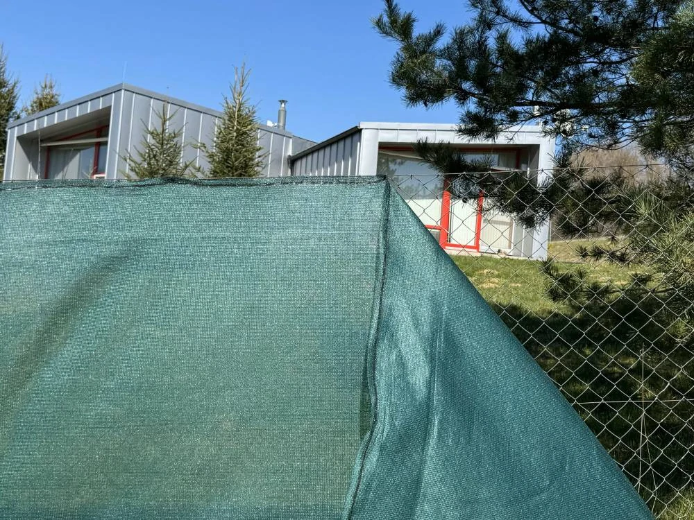 Stínící tkanina PloteS 90%, výška 1,6 m - zelená