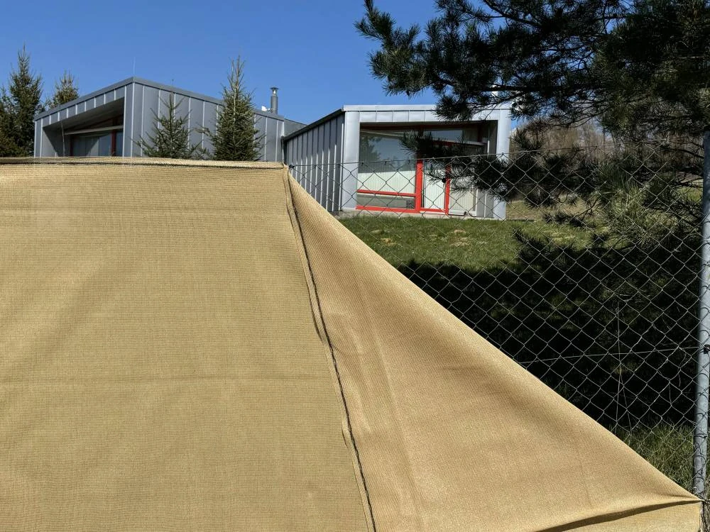Stínící tkanina PloteS 90%, výška 1,8 m - písková